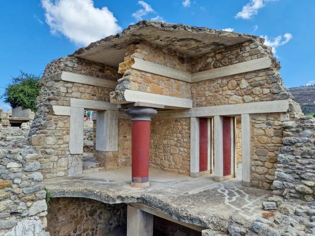 Knossos Palace