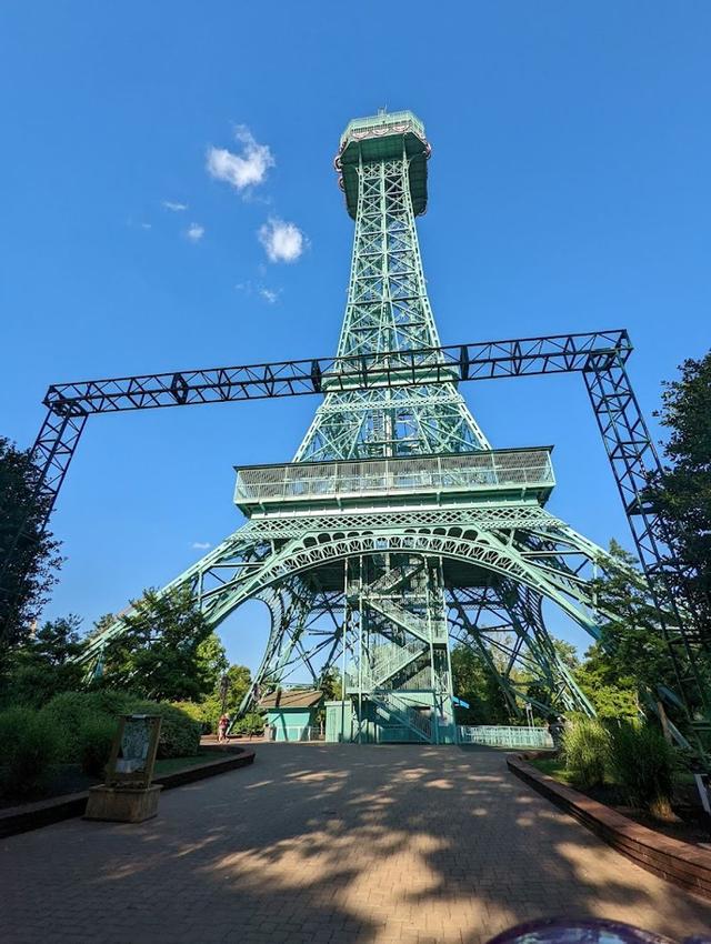 Eiffel Tower