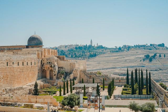 Exploring the Ancient Wonders of Jerusalem, Israel